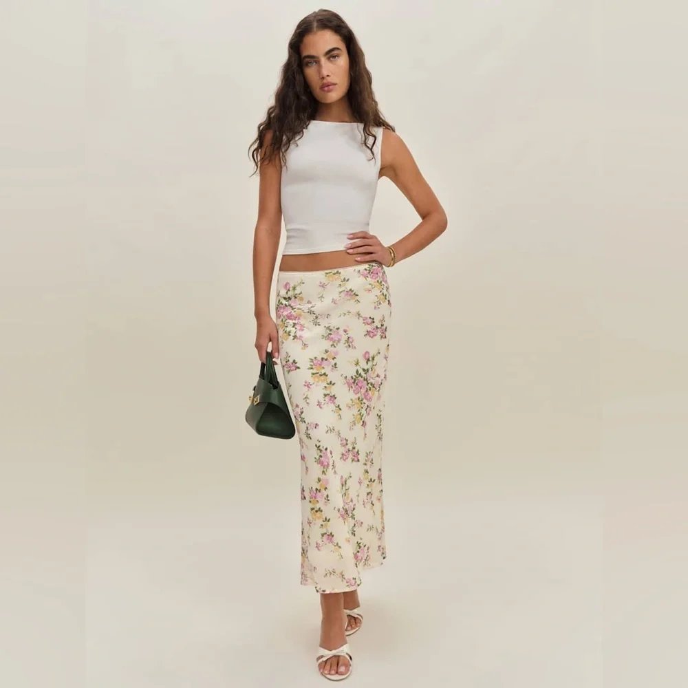 Reformation Layla Skirt In Posy, brand new, never worn, no flaws.